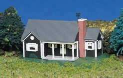 Bachmann New England Ranch House (N Scale)