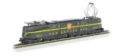 Bachmann PRR Brunswick Green Single Stripe #4912-DCC Ready(HO GG1)