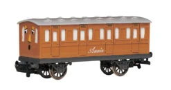 Bachmann Annie Coach (HO Scale)